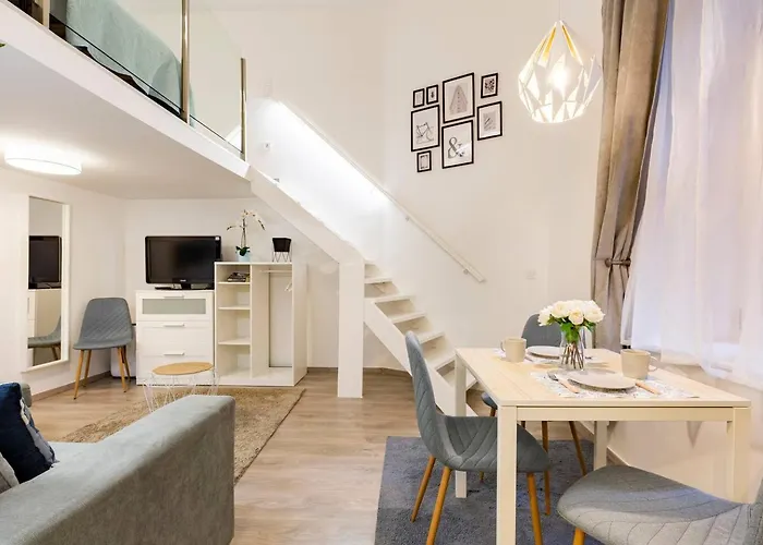 Apartmento com 1 dormitório